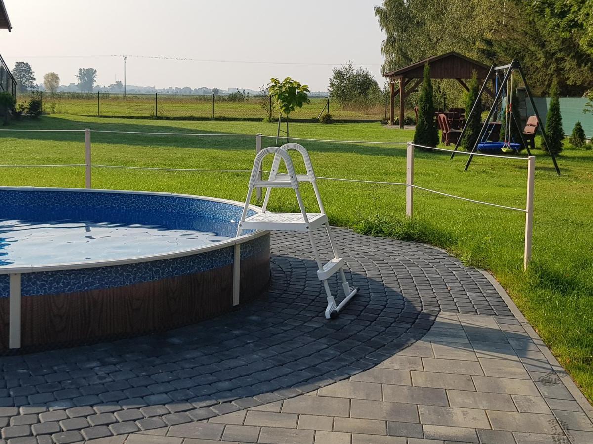 Domki Morskie Opowiesci Mikoszewo Exterior foto
